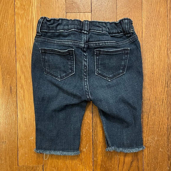 Janie & Jack Frayed Hem Skinny Jeans with Red Stripe Down Side, Size 6-12M - Picture 2 of 3